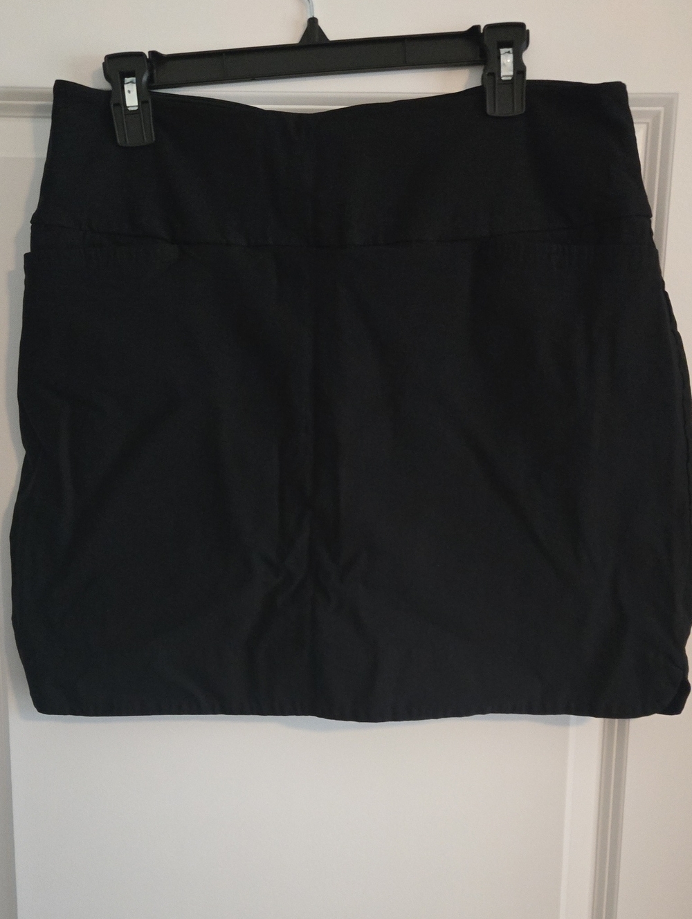 S.C & CO. Classic Black Women's Skort Size L